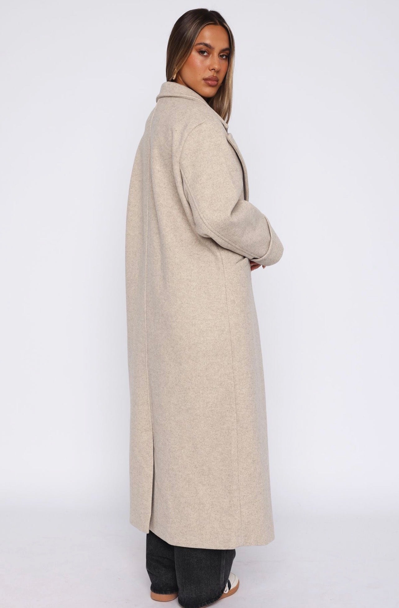 White Fox Winter Holiday Oversized Coat- Oak